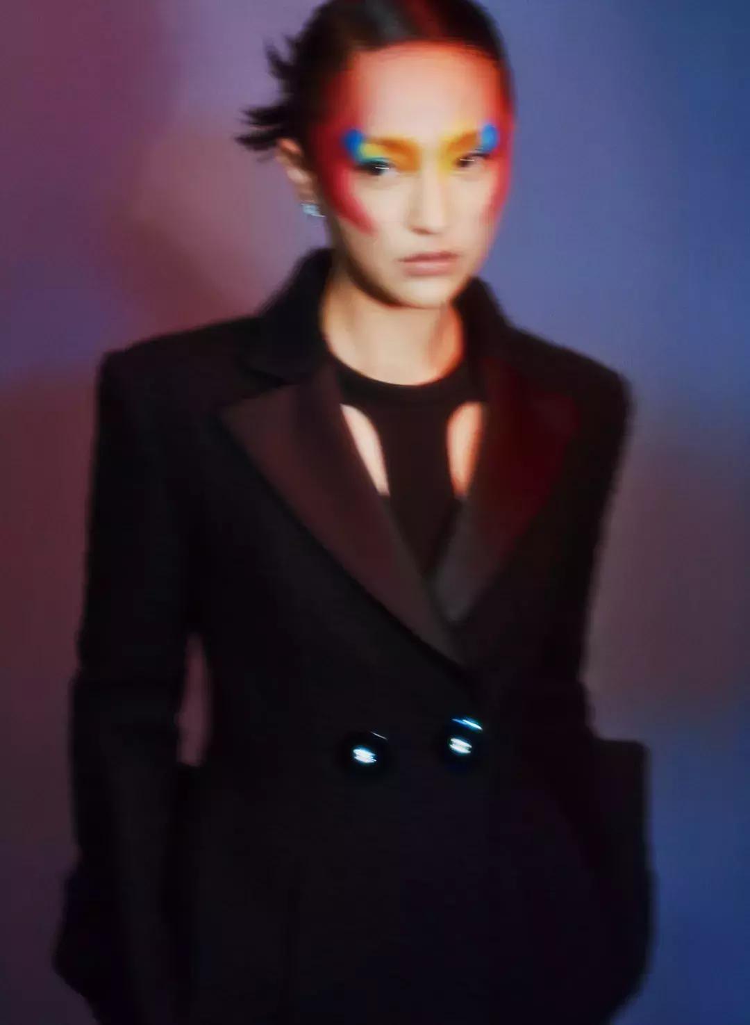 设计师的家不奢华但有品味,设计师的家简洁就是最好的品味