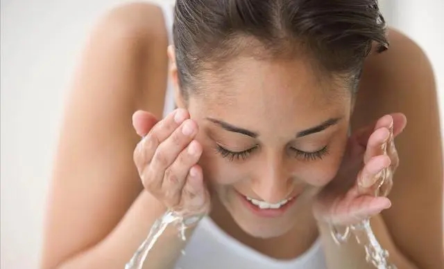 女人如何在一个月内提升颜值,女生长得不好看怎么改善