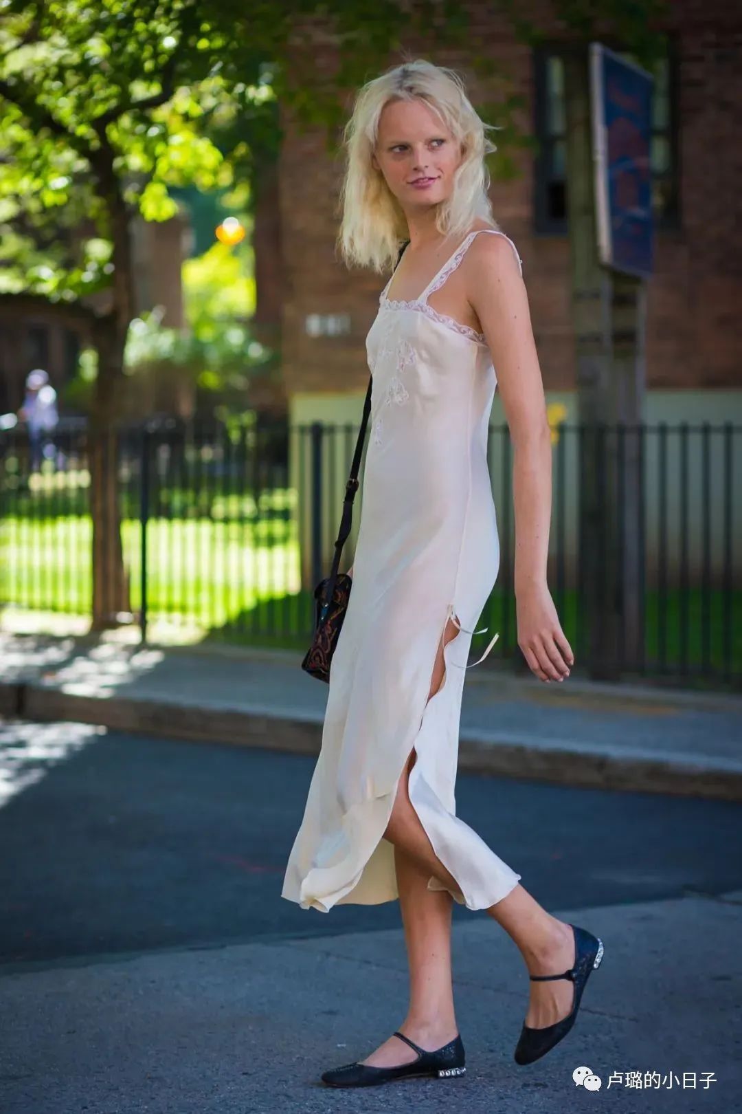 脚感舒服的时尚百搭鞋推荐平底,借鉴这5款平底鞋实用又时髦