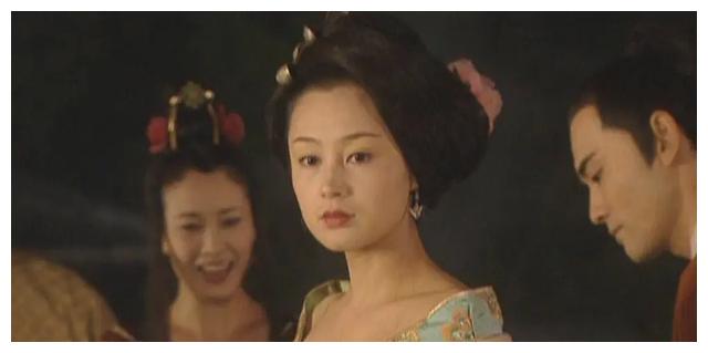 国产剧“审美*退倒**”,不能只怪化妆师啊!原因太复杂了