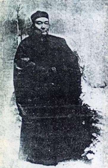 徐悲鸿创立什么的美术学院,徐悲鸿创办的艺术学院有哪些