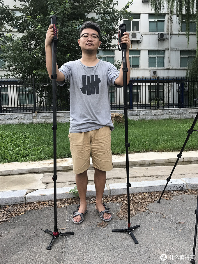 如何选择摄影独脚架,独脚架和三脚架怎么选