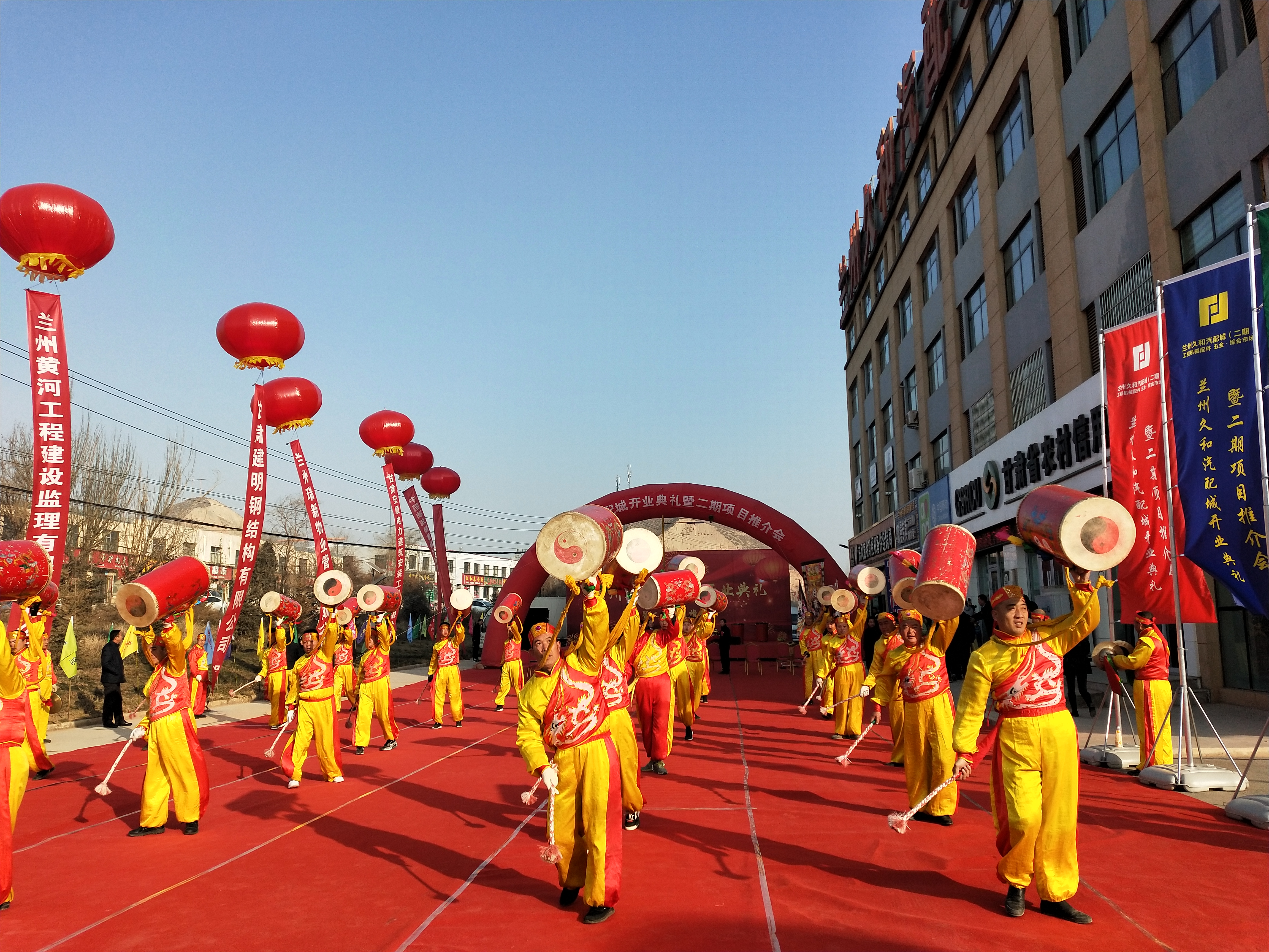 兰州久和汽配城农机配件,兰州久和汽配城和毅德城汽配城