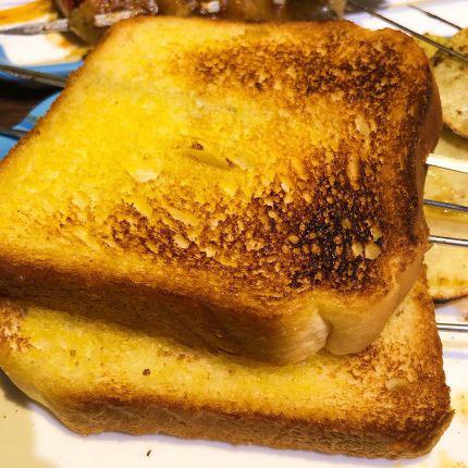 济南奇葩美食，把鸡装在蛋挞里面你吃过吗?