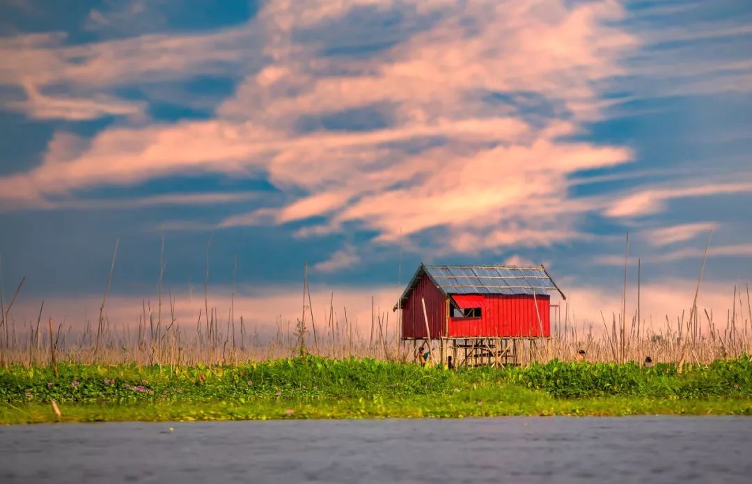 这个地方被称为“佛教之都”,随处可见寺庙,美出新高度