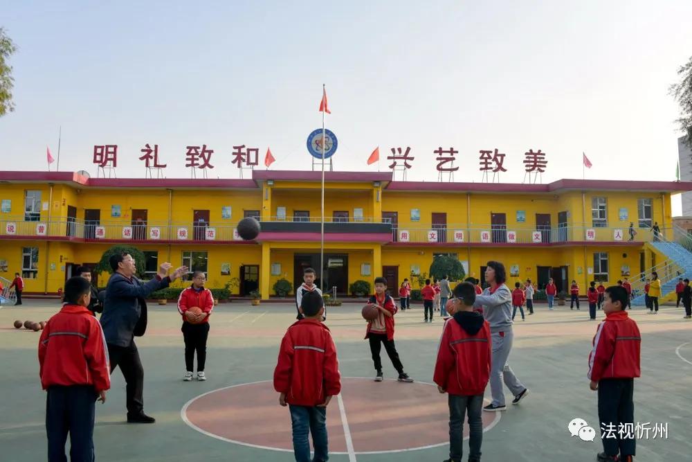 小荷才露尖尖角—忻州市忻府区团结路小学创建特色学校简影