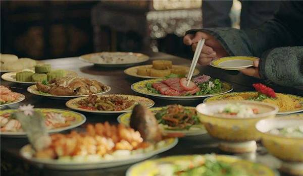 报菜名的蒸鹿尾儿怎么读,报菜名里的蒸鹿尾