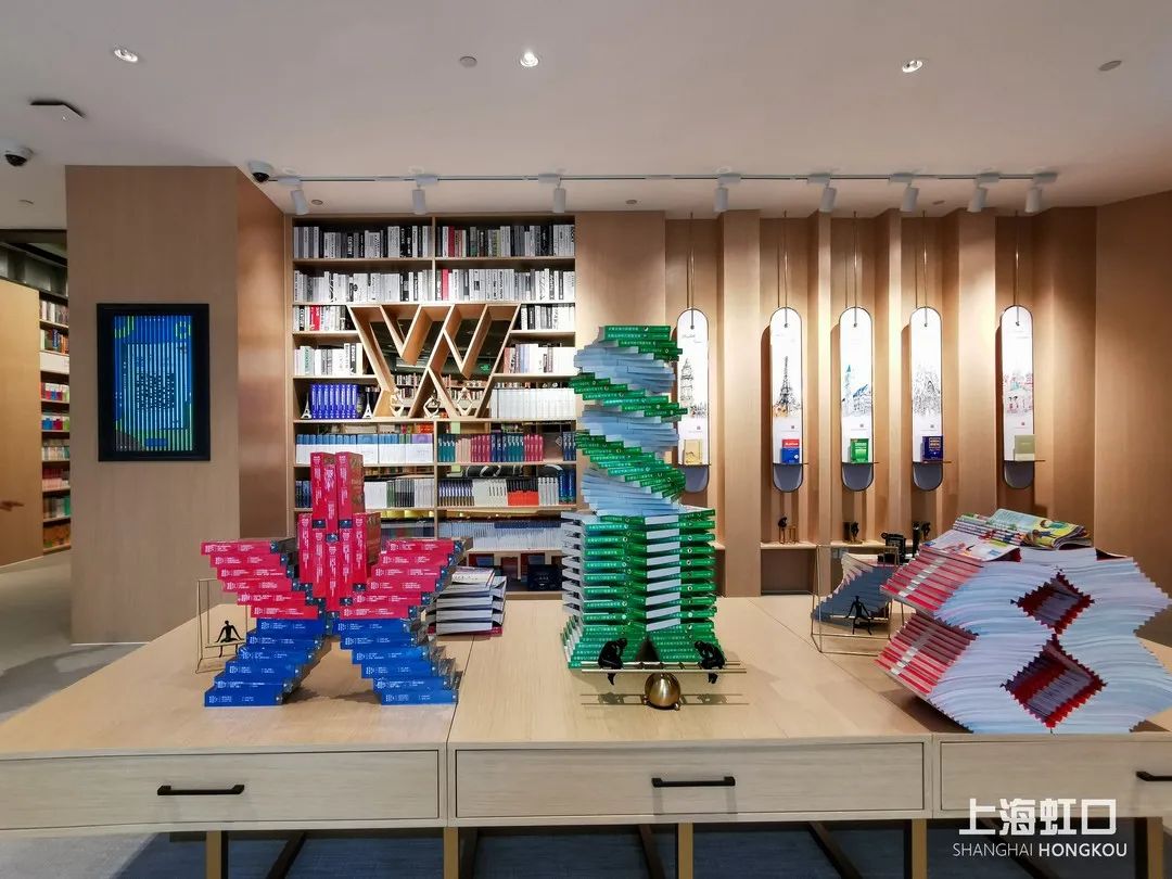 虹口现“浩瀚穹顶”！《三十而已》顾佳母校的书店升级啦！