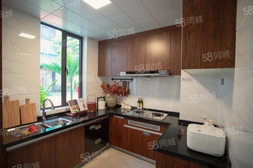 高州市三房两厅毛坯楼盘,高州市城东片区最新楼盘