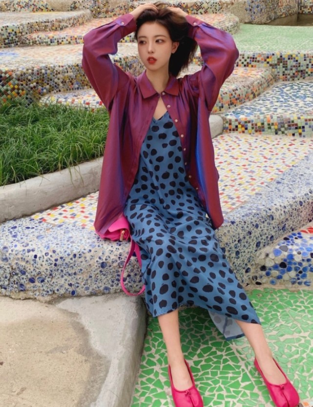 今年流行穿衬衫又时髦又气质,2017白衬衫流行这么穿时髦爆棚