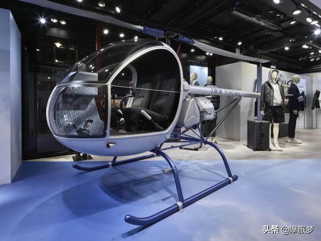 朋友圈里的有钱人,朋友圈炫富靠什么