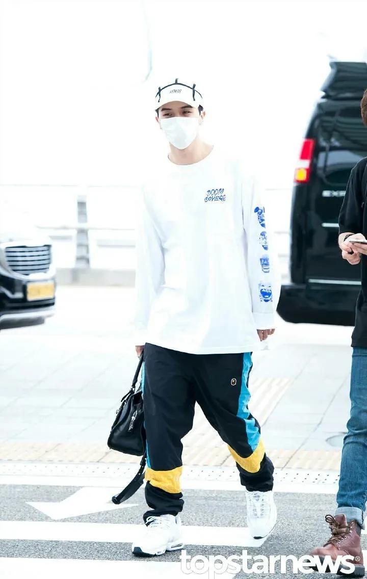 宣美拉长腿,宣美的腿真的那么长么