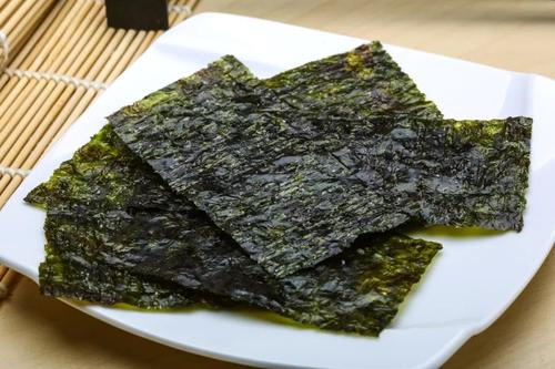 家庭自制海苔，5块钱的紫菜秒变50块的海苔，做法简单，脆的掉渣