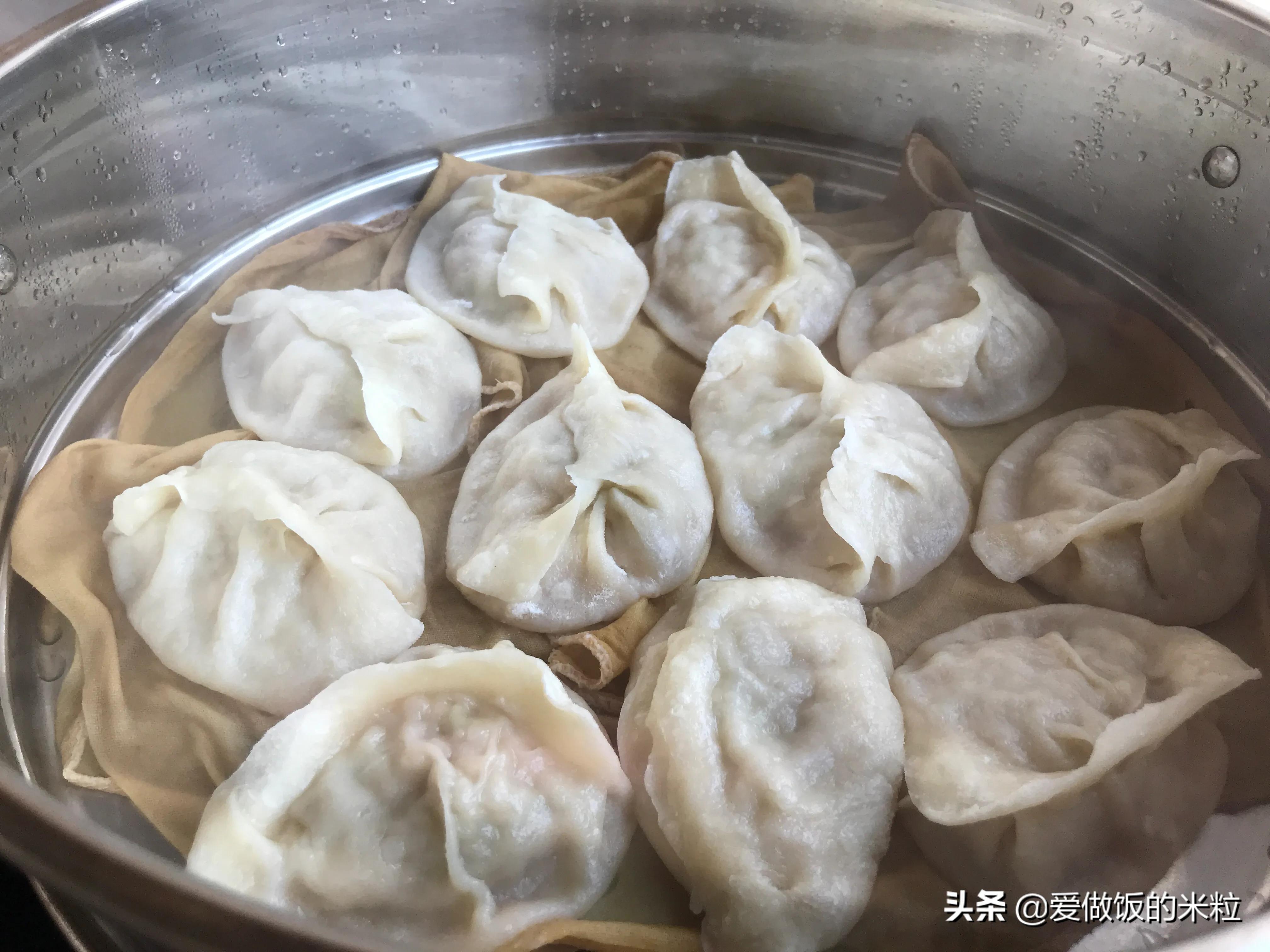 薄皮蒸饺的做法和发面全过程,薄皮流汁发面蒸饺