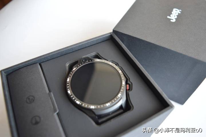 jeep黑骑士手表拍照,摸鱼黑骑士