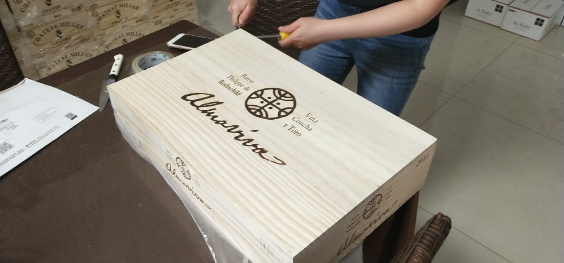 葡萄酒为何卖那么便宜,为什么现在葡萄酒卖得便宜