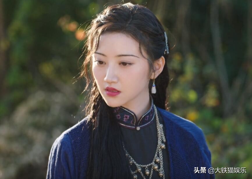 景甜戏里走路摇曳生姿 (景甜司藤旗袍造型合集)