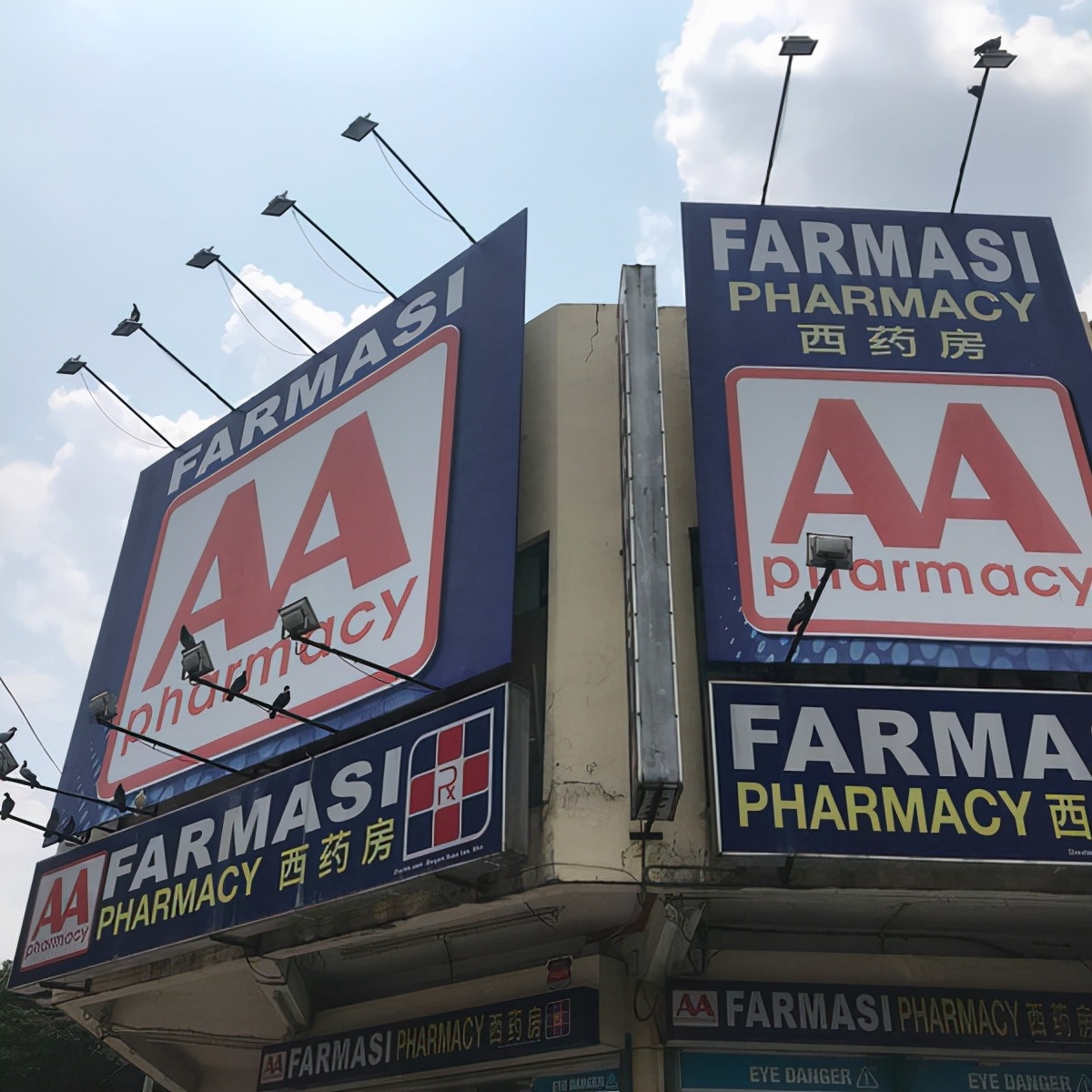 旅行箱一般带的东西,旅游带多大的旅行箱