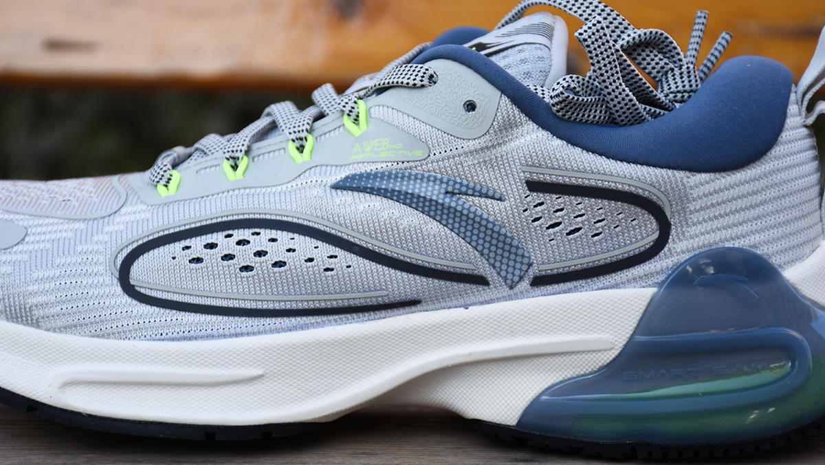 黑科技跑鞋,安踏缓震跑鞋测评