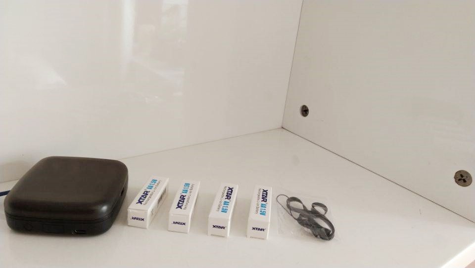 熊孩子玩具电池不怕没电了!XTARET4S充电器之体验