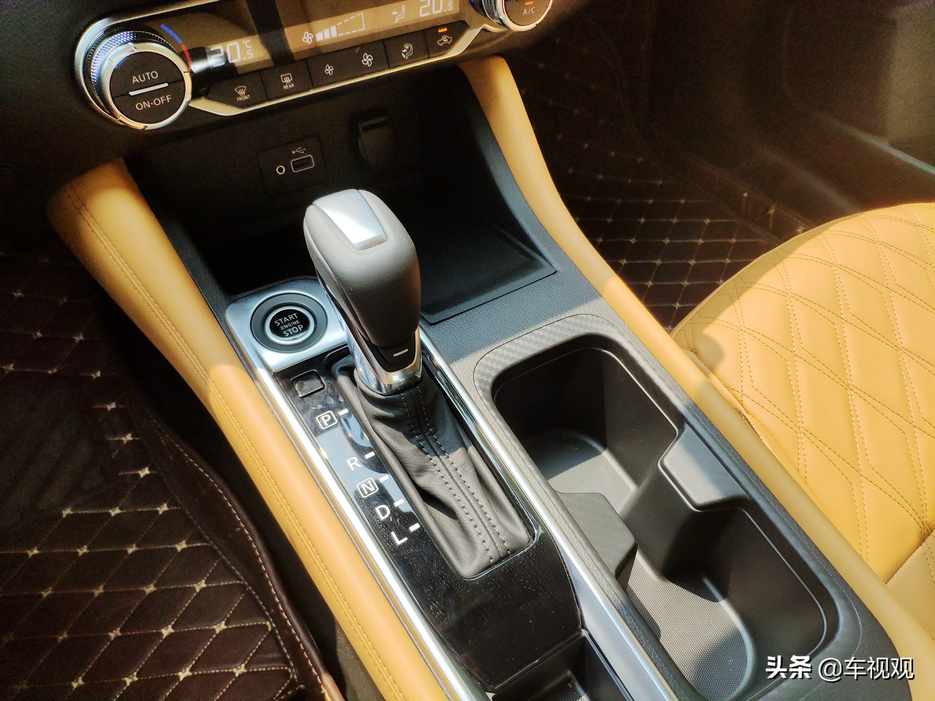 相信日系车的品质，花15万入手顶配日产轩逸，安全配置丰富