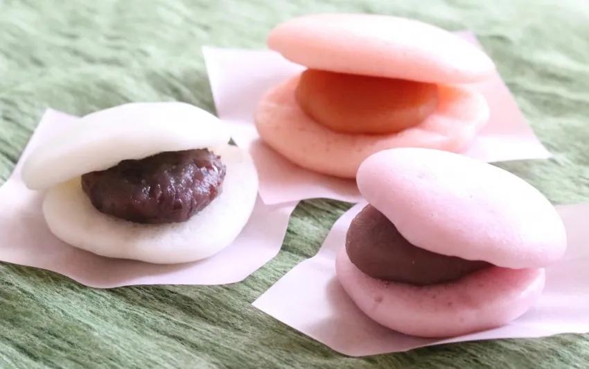 4月春暖花开，宜吃一枚甜甜的铜锣烧！哆啦A梦挚爱同款！