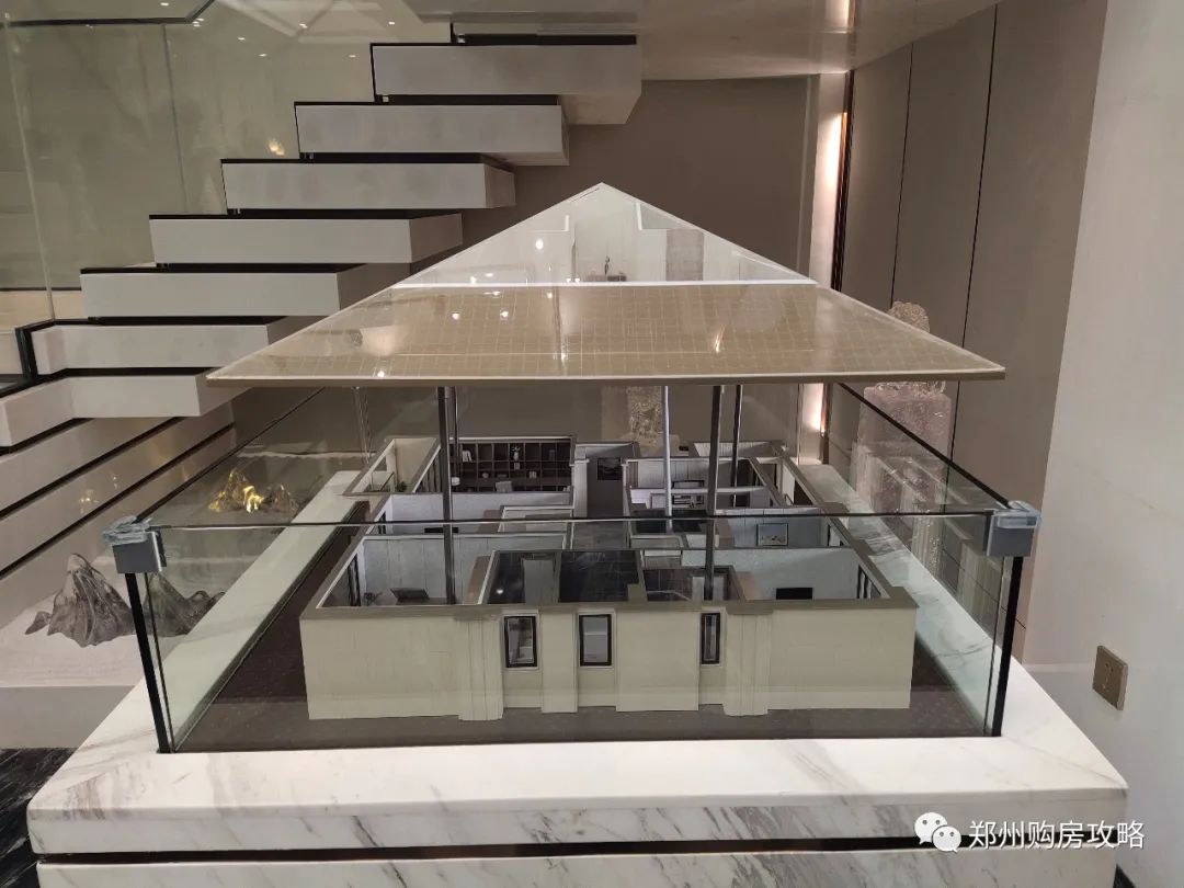 北龙湖美林上院一楼院子,美林上苑北龙湖洋房