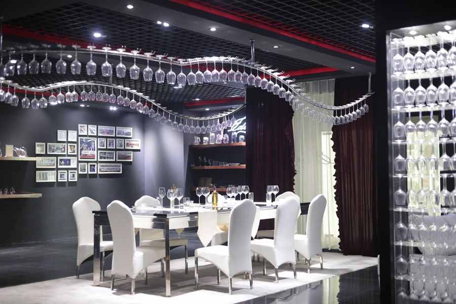 酒杯中的“贵族”，外国人把它当礼品，如今在拼多多找到回国之路