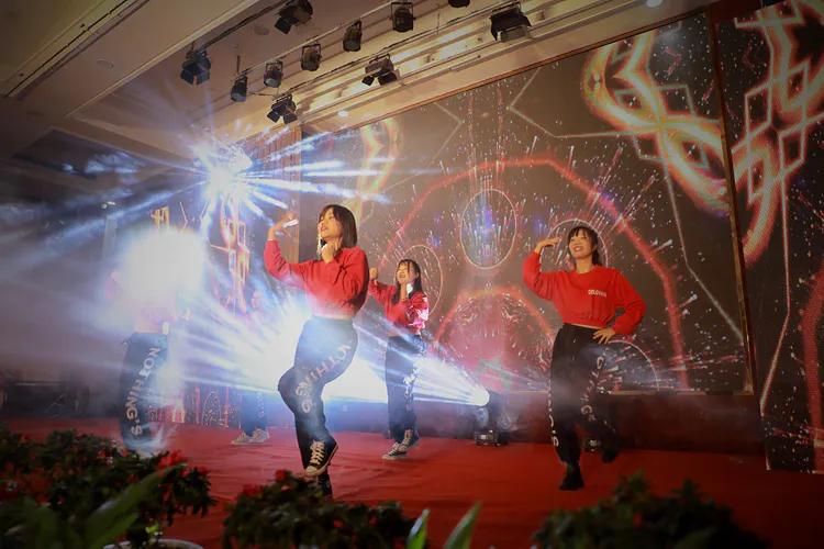 仁爱以柔克刚,仁爱传递