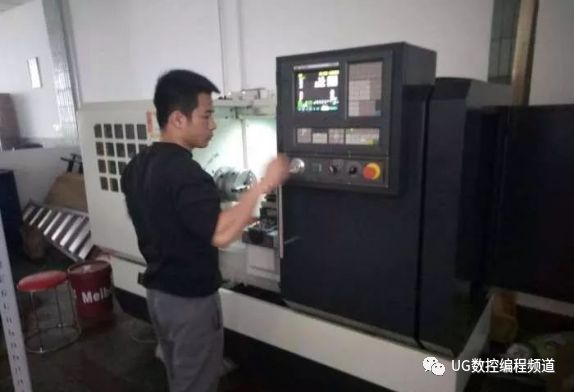 现在cnc编程都用什么软件,cnc数控编程是干什么的