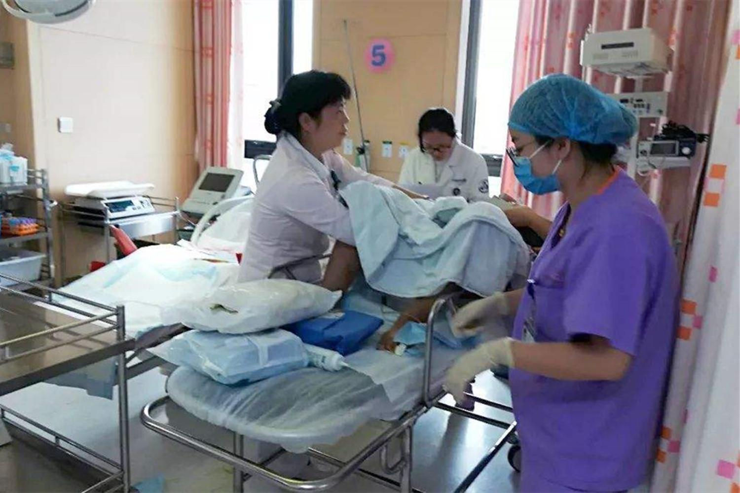 产房冷的原因及解决方法,产房冷吗