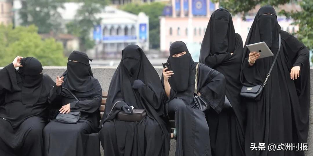 为戴蒙面头巾不惜离婚！和男性压迫无关？法国社会学家揭开真相