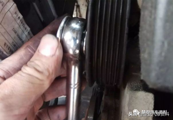 老君威正时链条多少公里更换,别克君威更换正时链条后出现异响