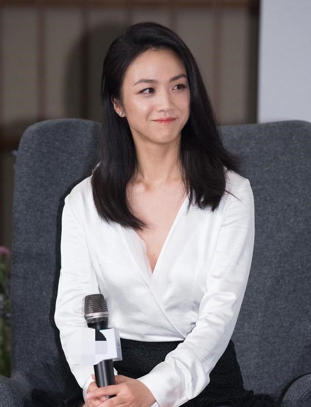 长相惊艳的女人穿搭技巧,显老的人如何穿搭女