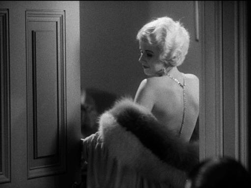 地球太烦了，这个男人居然想带全人类飞向天空