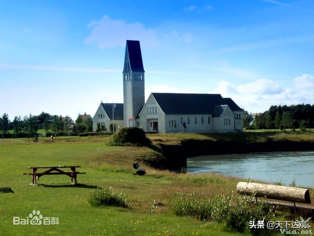 冰岛｜北大西洋中的一个岛国，人口约为34万，首都是雷克雅未克