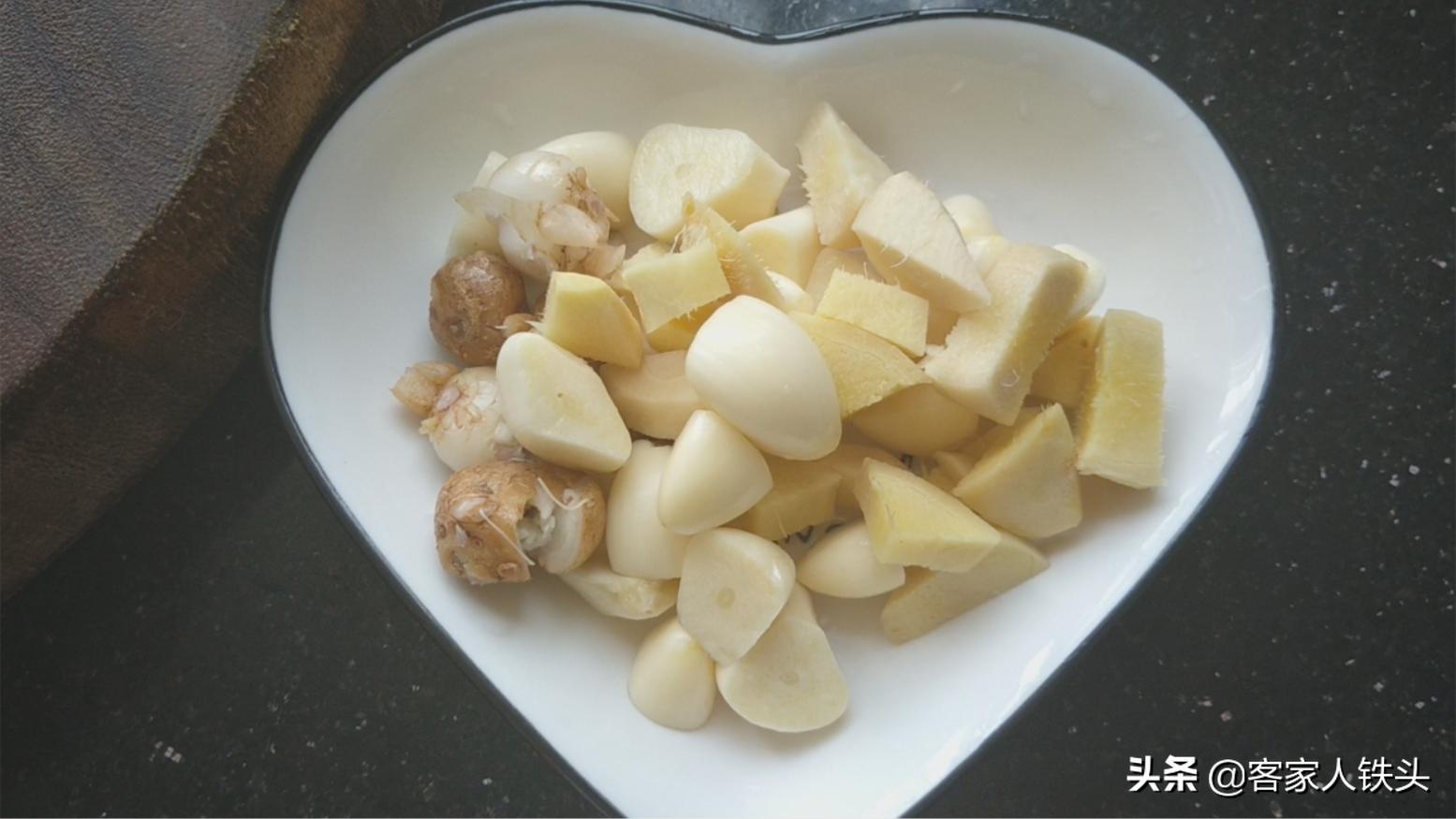 砂锅鸡怎么做好吃呢,砂锅鸡如何做好吃