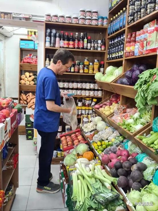 巴以观察：以色列总统限量版啤酒您喝过吗？