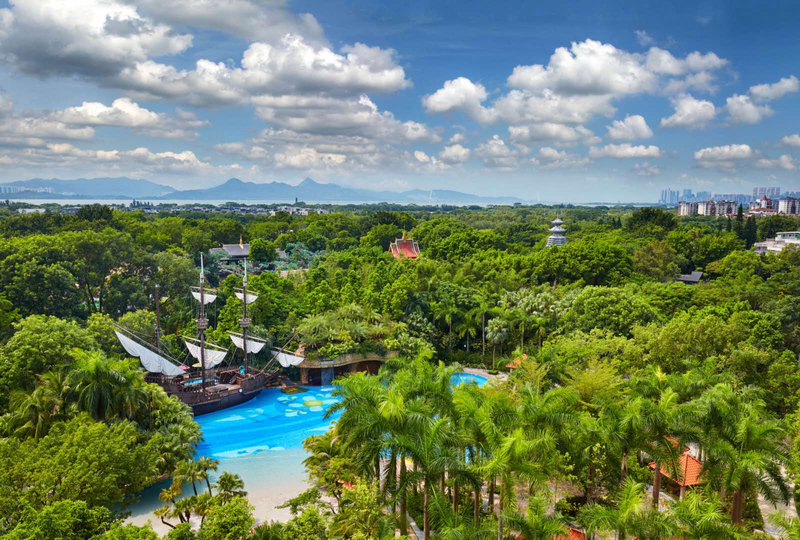 深圳欢乐谷附近住宿青旅,深圳欢乐海岸附近的亲子度假酒店