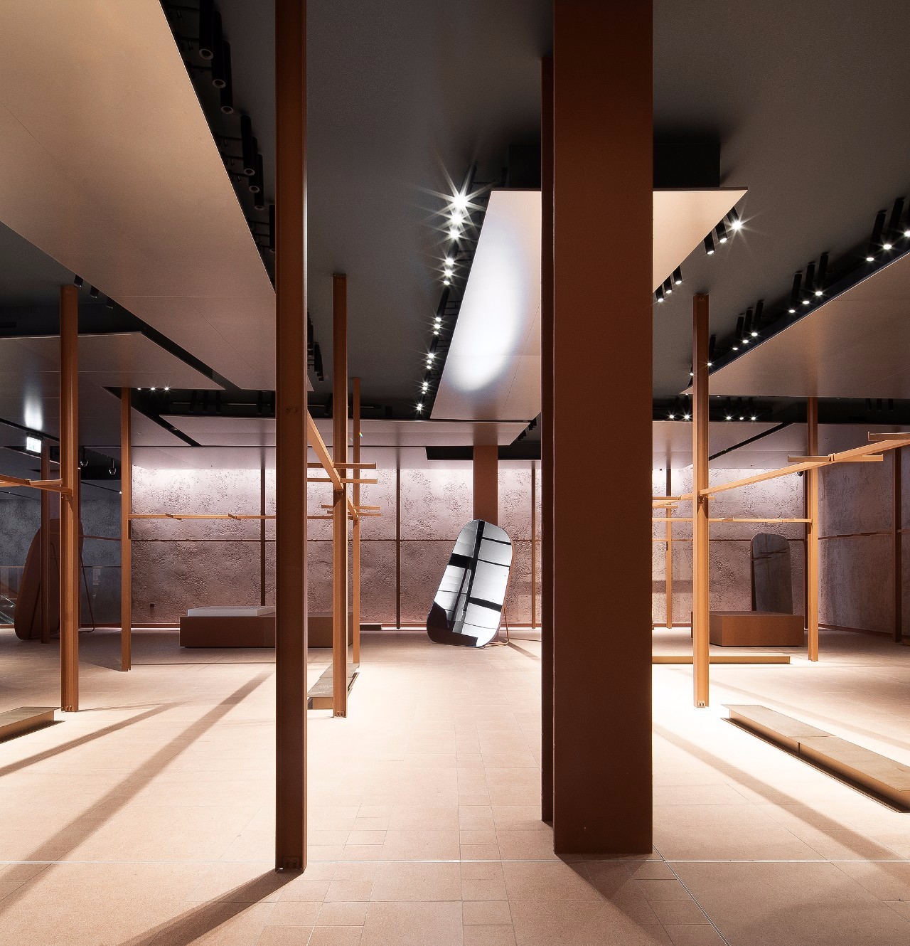 涓滀粨ur鎴愰兘,涓滀粨鏂颁綔棣栧彂