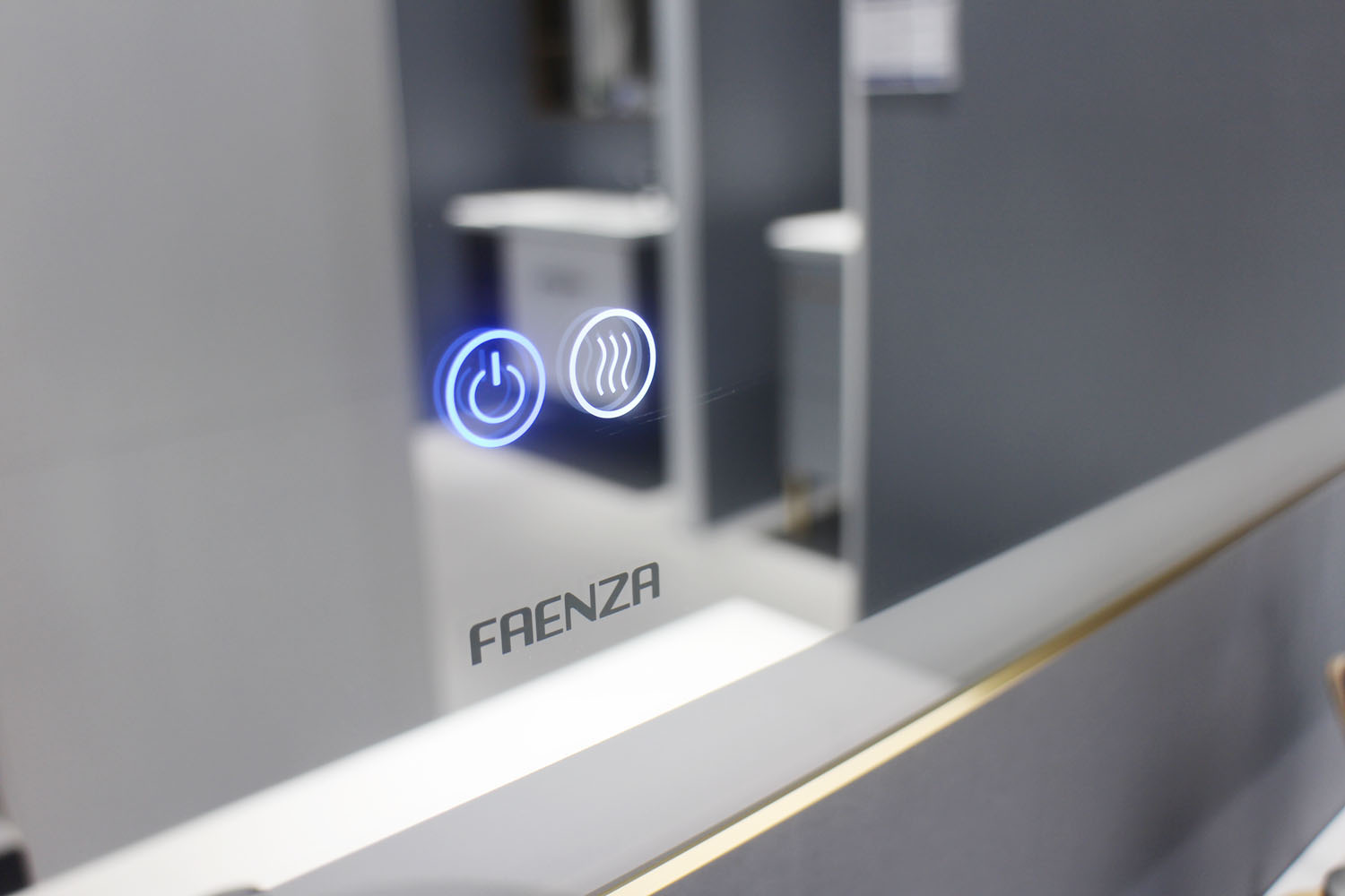 干湿不分离卫生间怎么选浴室柜,卫生间外的浴室柜怎么选比较实用