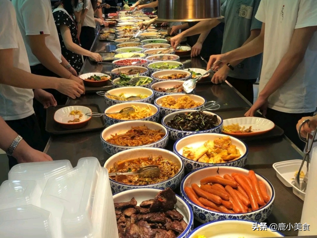 吃自助餐要想吃回本就得吃海带,吃自助餐想吃到回本说说