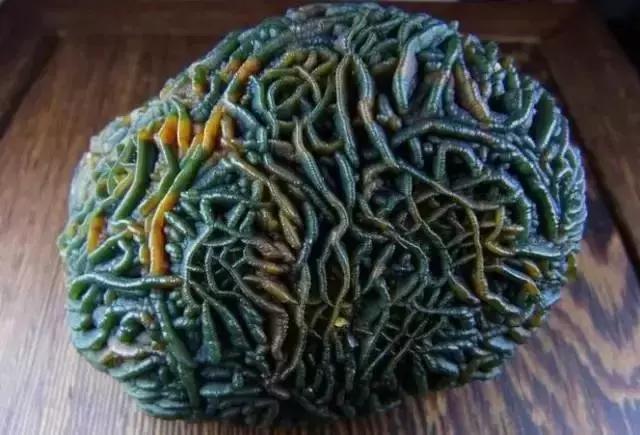 捡到这样的石头千万别扔桌子,遇到这样的石头赶紧捡