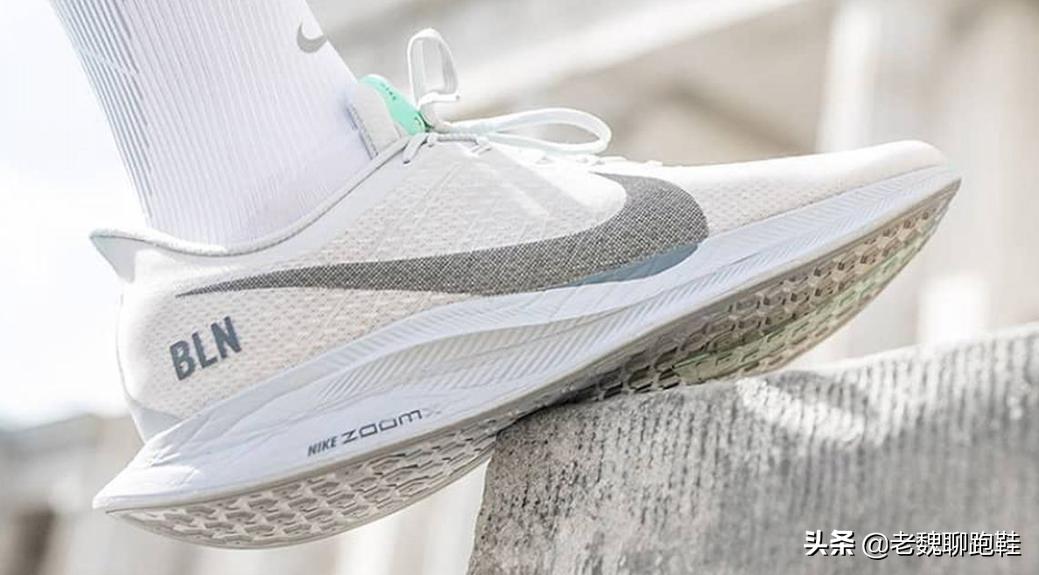 耐克阿迪脚感最好的鞋,不谈技术分析视频