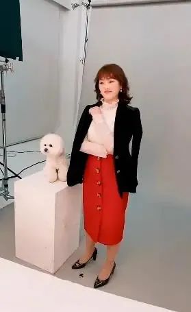 李佳琦爸爸：儿子买1.3豪宅让他养老，他却在工地开车努力赚钱