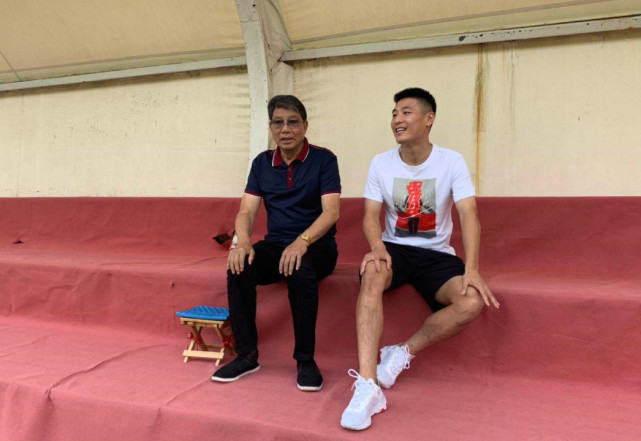 教师节送给老师最好的教师节礼物,教师节该送什么最好的礼物给老师