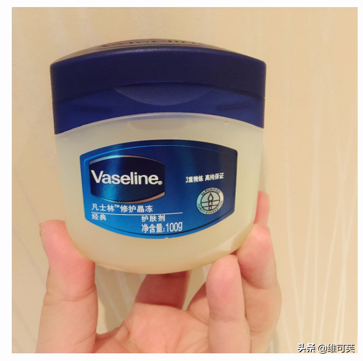 别只用凡士林涂手了，这些小妙招你要知道