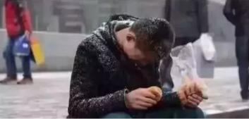 万般皆苦唯有自渡自愈自懂,世间皆苦唯有自渡自愈