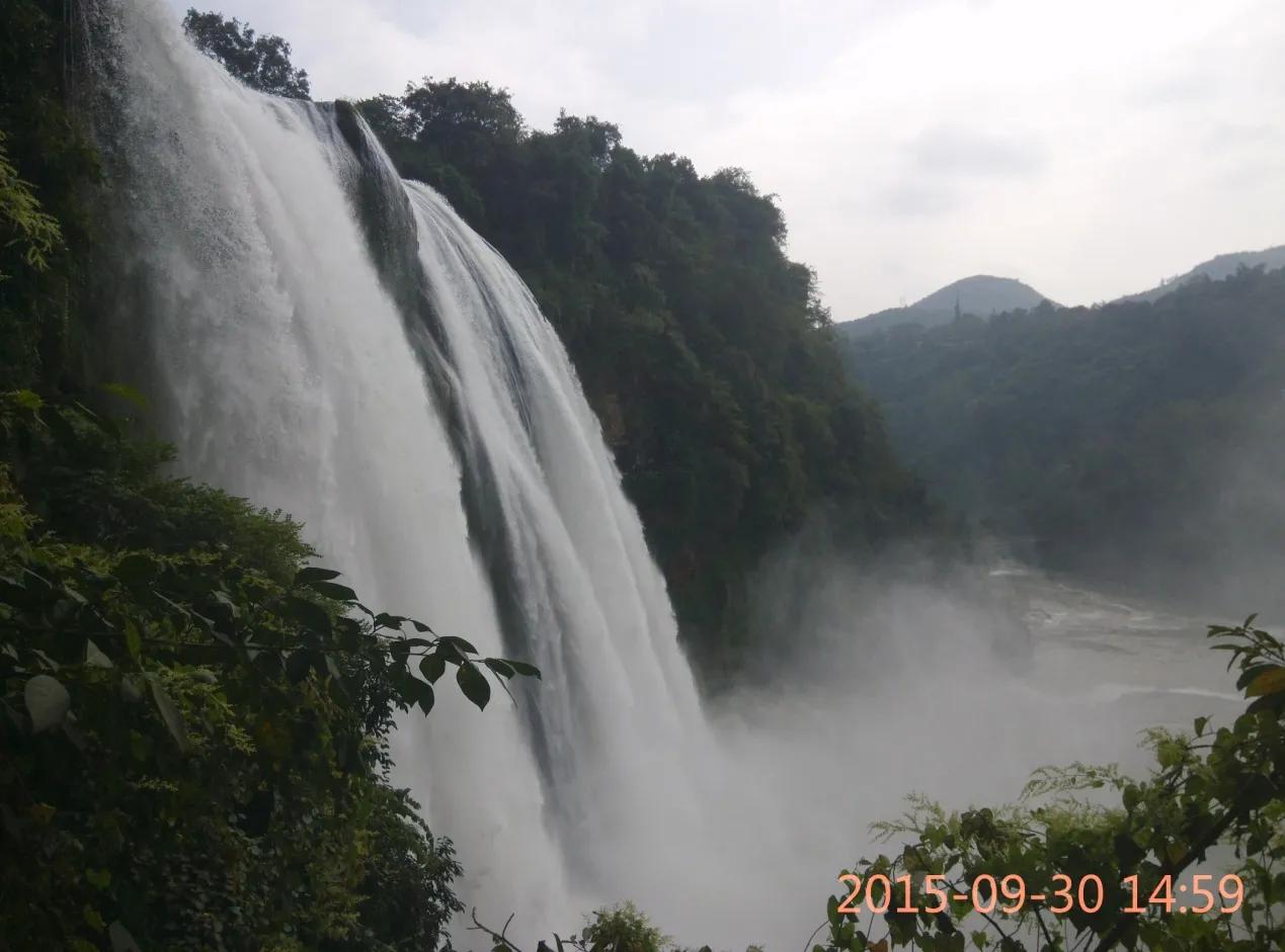 黄果树荔波小七孔苗寨镇远两日游,千户苗寨梵净山黄果树三日游