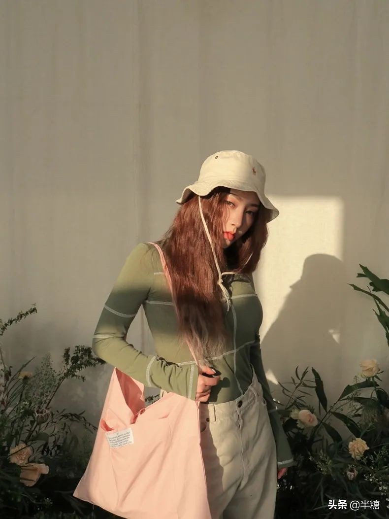 韩剧女主的穿搭连衣裙,韩剧女主穿条纹衬衫